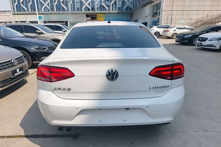 Used Volkswagen Lamando 2018 230TSI DSG Fashion Edition Rear