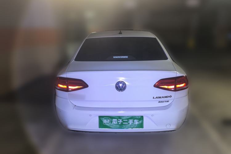 Used Volkswagen Lamando 2018 280TSI DSG Comfort Edition Rear