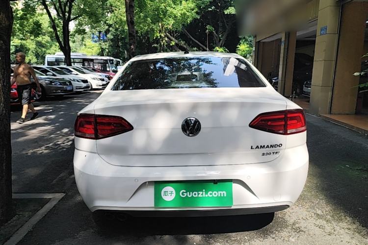 Used Volkswagen Lamando 2018 230TSI DSG Fashion Edition Rear