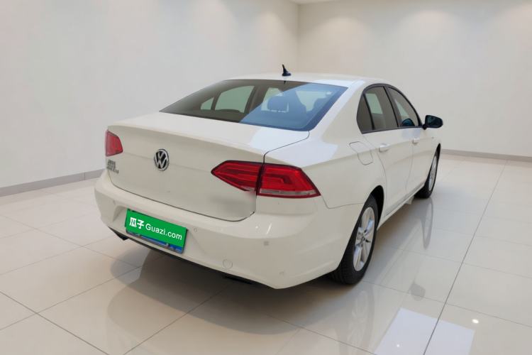 Used Volkswagen Lamando 2018 230TSI DSG Fashion Edition Rear Right 45 Deg