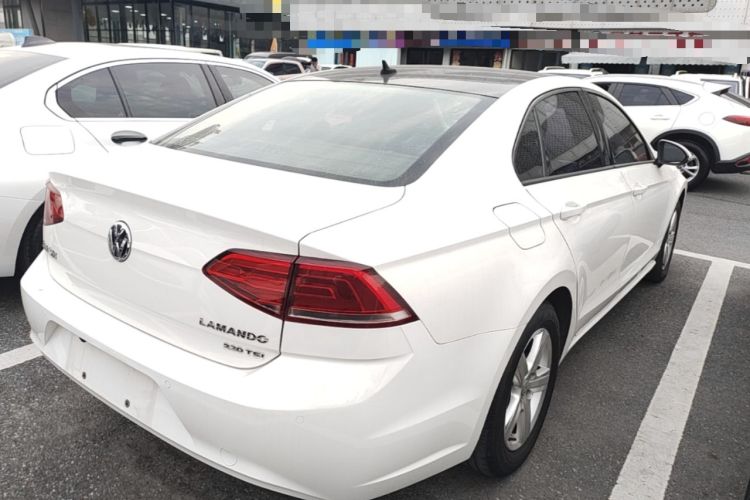 Used Volkswagen Lamando 2018 230TSI DSG Fashion Edition Rear Right 45 Deg