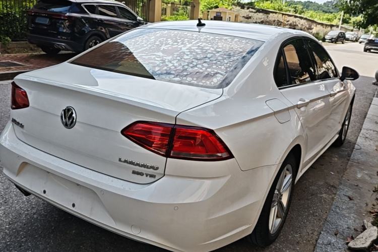 Used Volkswagen Lamando 2018 280TSI DSG Comfort Edition Rear Right 45 Deg
