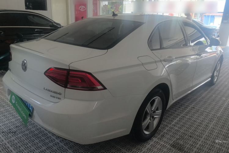Used Volkswagen Lamando 2018 230TSI DSG Fashion Edition Rear Right 45 Deg
