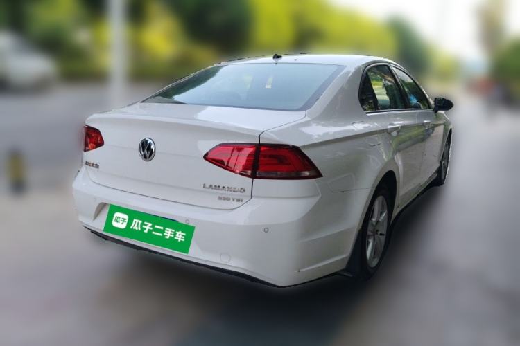 Used Volkswagen Lamando 2018 230TSI DSG Fashion Edition Rear Right 45 Deg