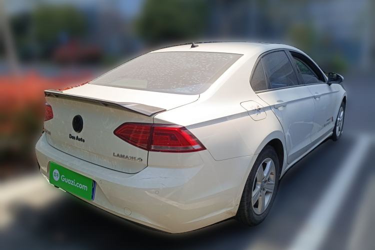 Used Volkswagen Lamando 2018 230TSI DSG Fashion Edition Rear Right 45 Deg
