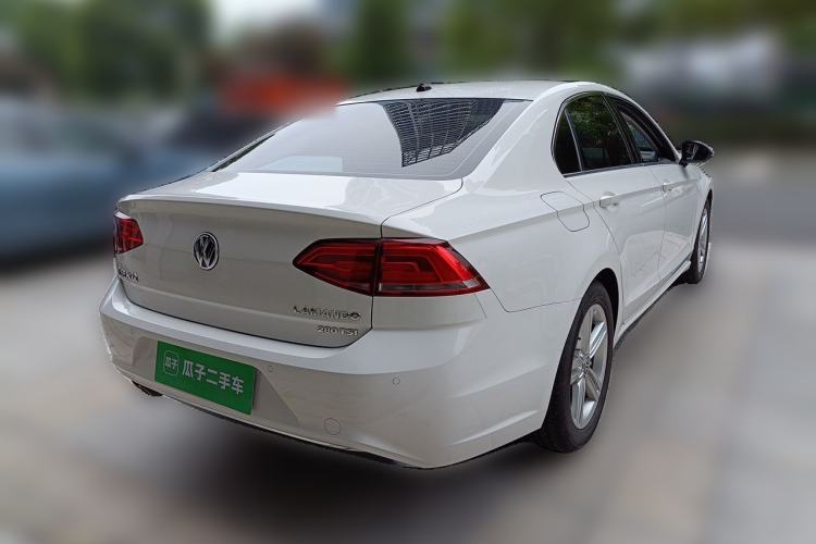 Used Volkswagen Lamando 2018 280TSI DSG Comfort Edition Rear Right 45 Deg