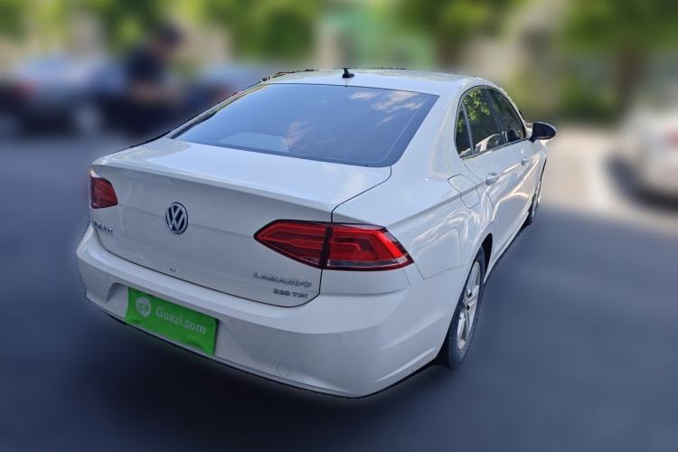 Used Volkswagen Lamando 2018 230TSI DSG Fashion Edition Rear Right 45 Deg