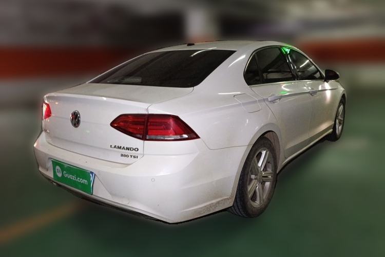 Used Volkswagen Lamando 2018 280TSI DSG Comfort Edition Rear Right 45 Deg