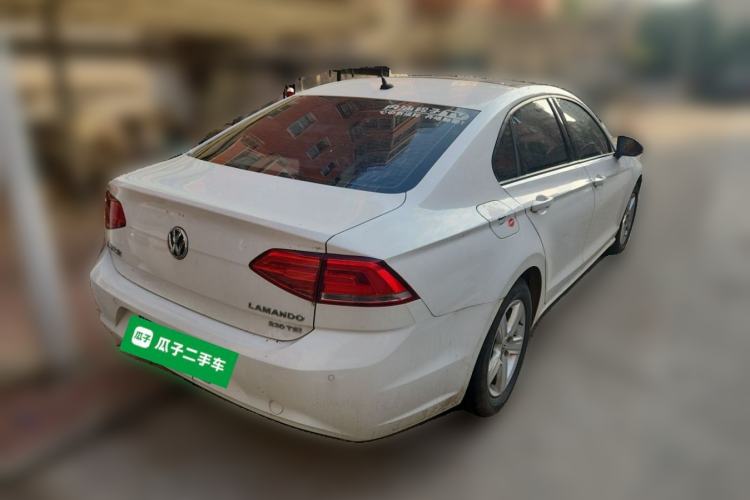 Used Volkswagen Lamando 2018 230TSI DSG Fashion Edition Rear Right 45 Deg