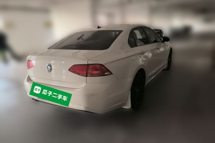Used Volkswagen Lamando 2018 230TSI DSG Fashion Edition Rear Right 45 Deg