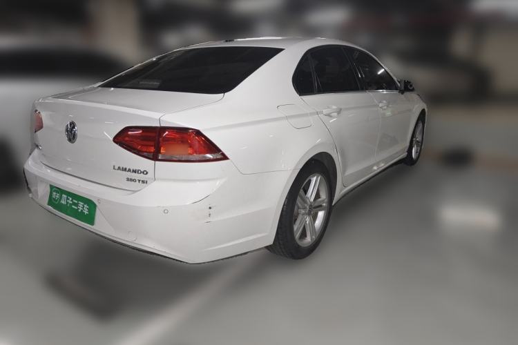 Used Volkswagen Lamando 2018 280TSI DSG Comfort Edition Rear Right 45 Deg
