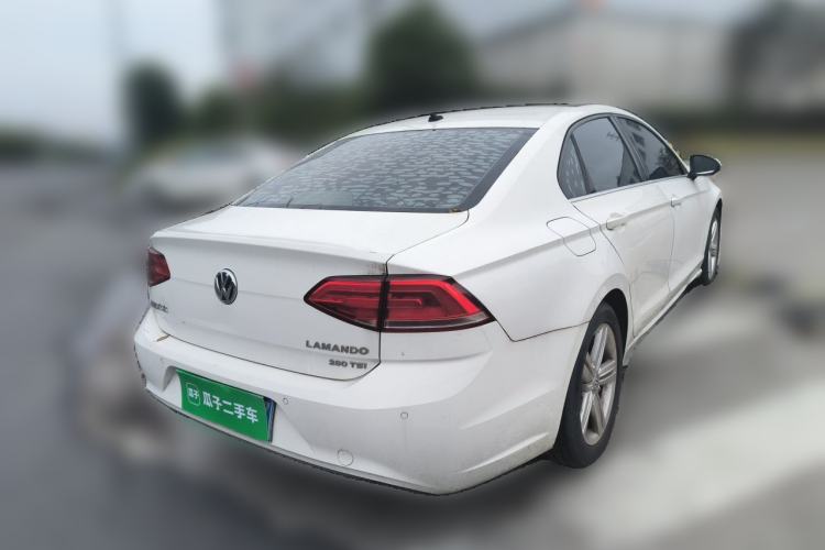 Used Volkswagen Lamando 2018 280TSI DSG Comfort Edition Rear Right 45 Deg