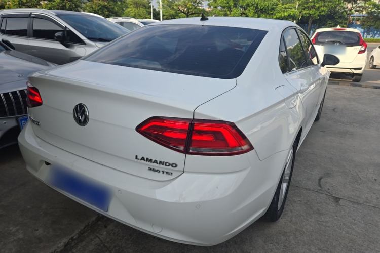 Used Volkswagen Lamando 2018 280TSI DSG Comfort Edition Rear Right 45 Deg
