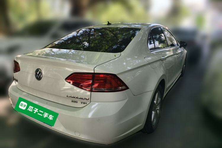 Used Volkswagen Lamando 2018 230TSI DSG Fashion Edition Rear Right 45 Deg