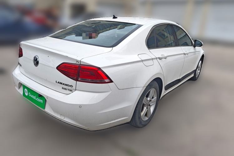 Used Volkswagen Lamando 2018 230TSI Manual Trend Edition Rear Right 45 Deg
