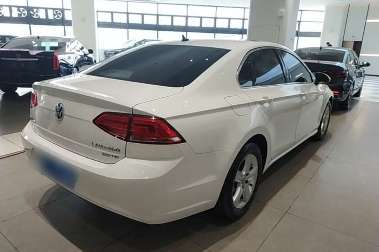 Used Volkswagen Lamando 2018 230TSI DSG Fashion Edition Rear Right 45 Deg