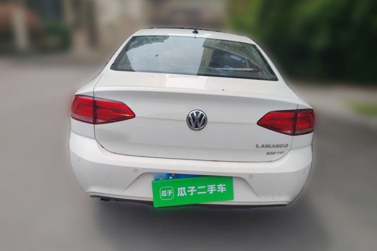Used Volkswagen Lamando 2018 230TSI DSG Fashion Edition Rear