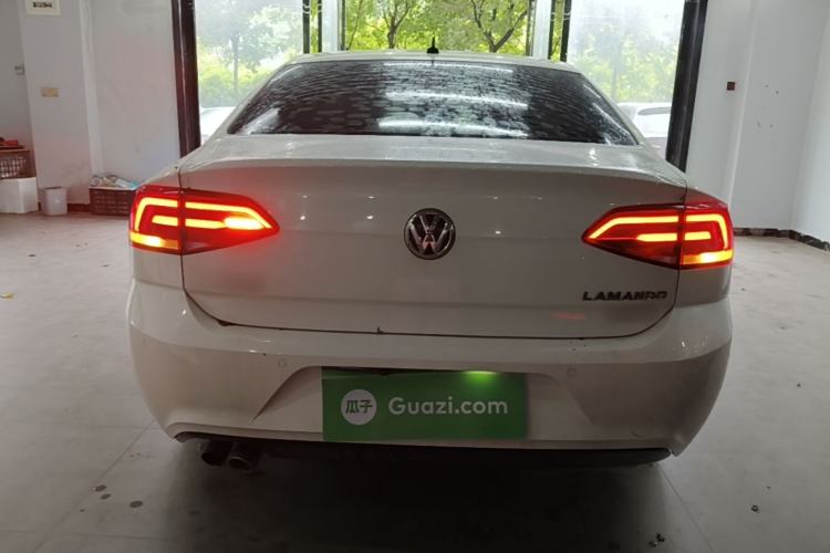 Used Volkswagen Lamando 2018 230TSI DSG Fashion Edition Rear