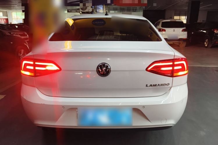 Used Volkswagen Lamando 2018 230TSI DSG Fashion Edition Rear