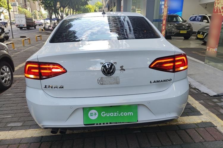 Used Volkswagen Lamando 2018 230TSI DSG Fashion Edition Rear