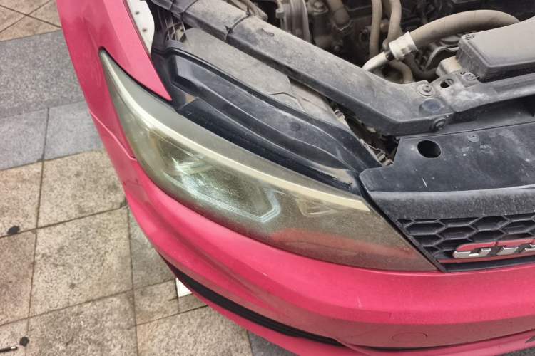 Used Volkswagen Lamando 2018 230TSI DSG Fashion Edition Right Front Headlight