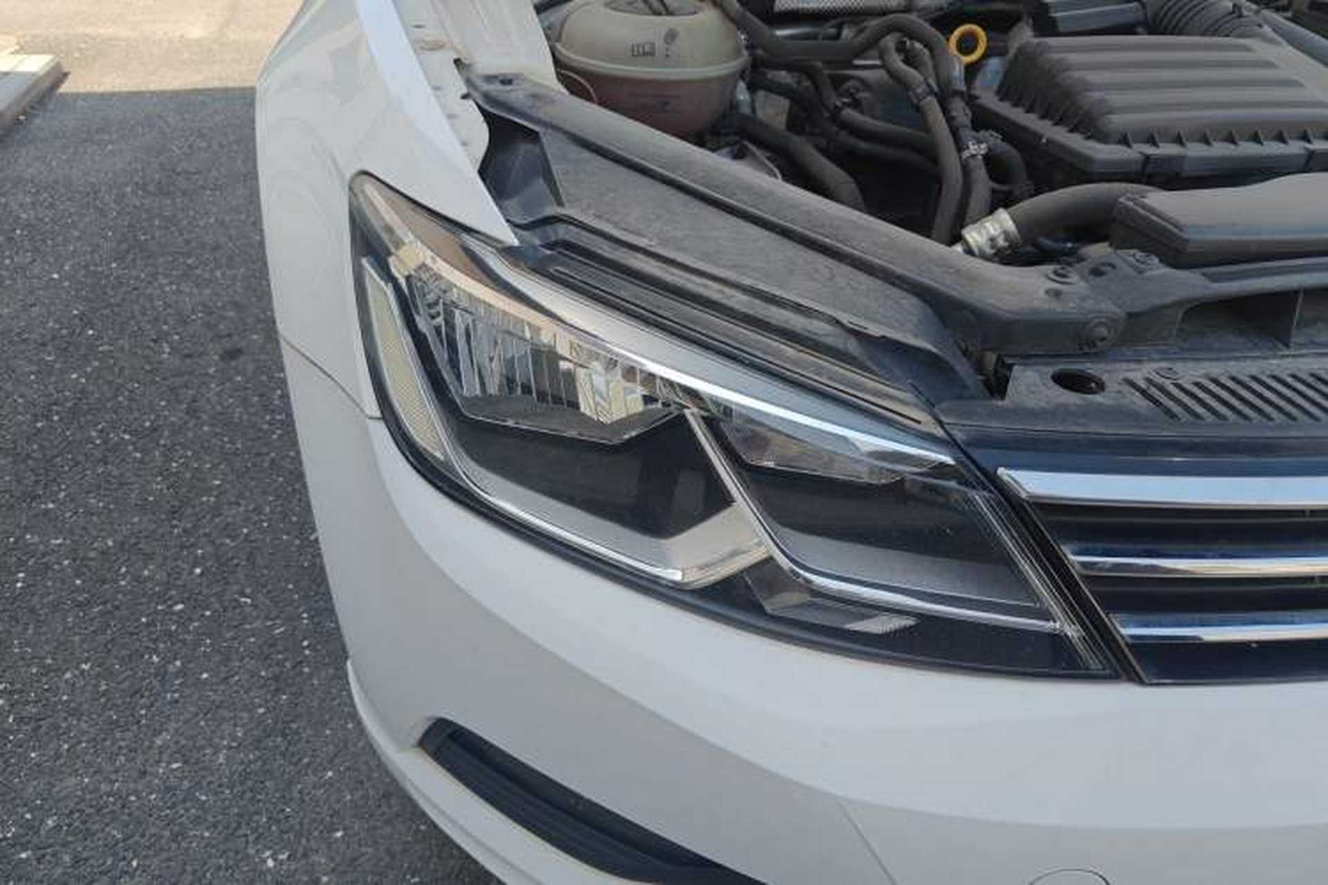 Used Volkswagen Lamando 2018 230TSI DSG Fashion Edition Right Front Headlight