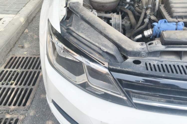 Used Volkswagen Lamando 2018 230TSI DSG Fashion Edition Right Front Headlight
