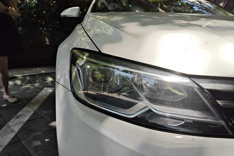 Used Volkswagen Lamando 2018 230TSI DSG Fashion Edition Right Front Headlight