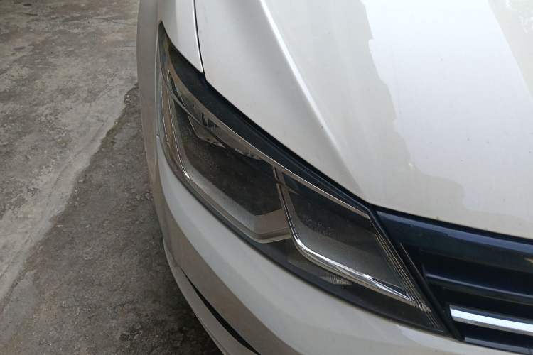 Used Volkswagen Lamando 2018 230TSI DSG Fashion Edition Right Front Headlight
