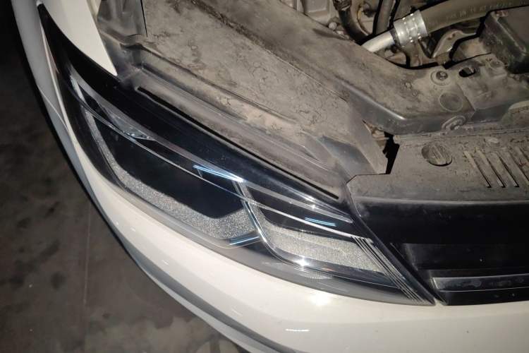 Used Volkswagen Lamando 2018 230TSI DSG Fashion Edition Right Front Headlight