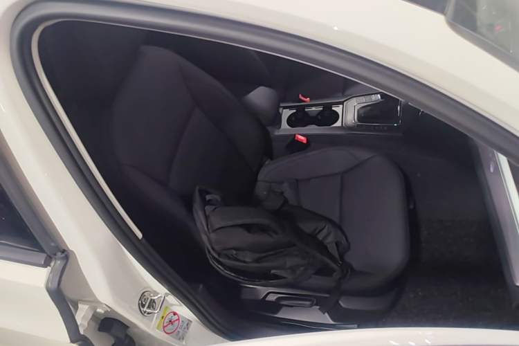 Used Volkswagen Lamando 2018 230TSI DSG Fashion Edition Right Front Seat