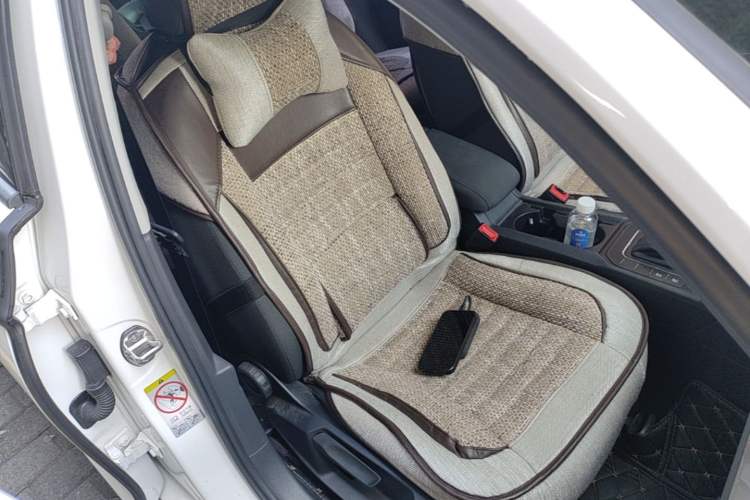 Used Volkswagen Lamando 2018 230TSI DSG Fashion Edition Right Front Seat