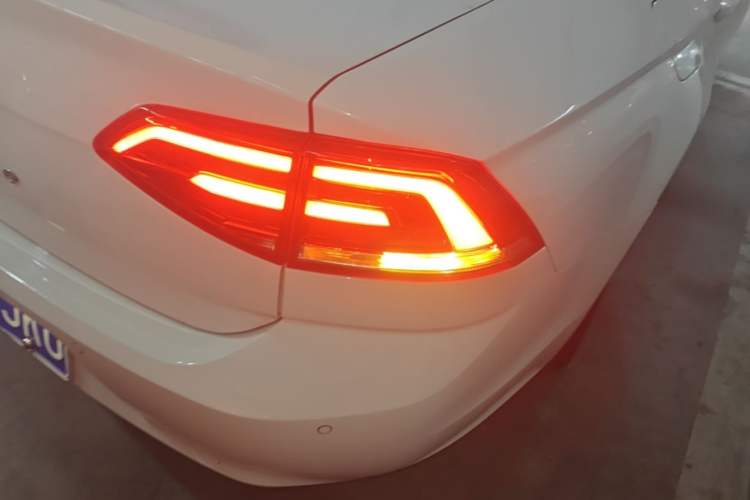 Used Volkswagen Lamando 2018 230TSI DSG Fashion Edition Right Rear Taillight