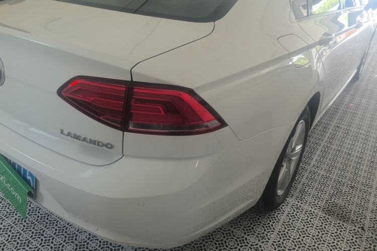 Used Volkswagen Lamando 2018 230TSI DSG Fashion Edition Right Rear Taillight