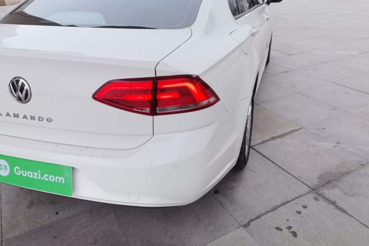 Used Volkswagen Lamando 2018 230TSI DSG Fashion Edition Right Rear Taillight