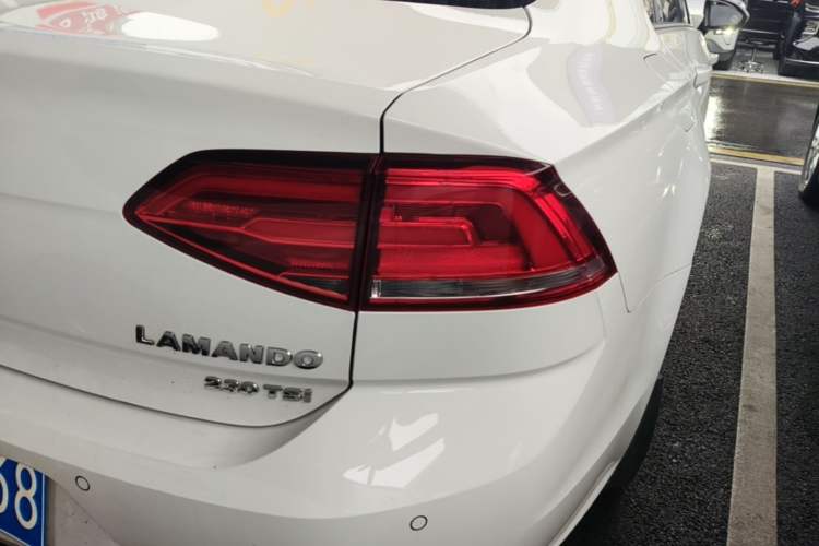 Used Volkswagen Lamando 2018 230TSI DSG Fashion Edition Right Rear Taillight