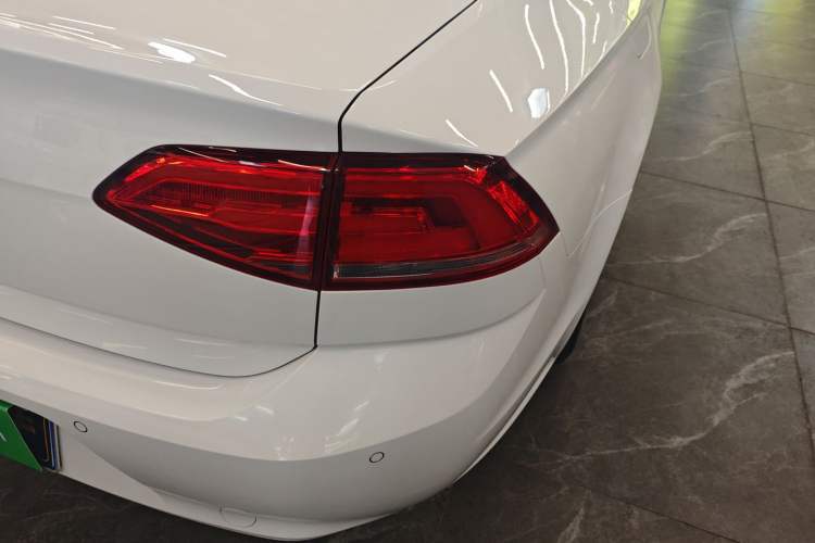 Used Volkswagen Lamando 2018 230TSI DSG Fashion Edition Right Rear Taillight
