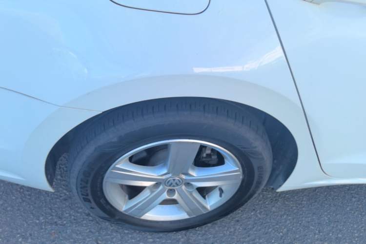 Used Volkswagen Lamando 2018 230TSI DSG Fashion Edition Right Rear Wheel Hub