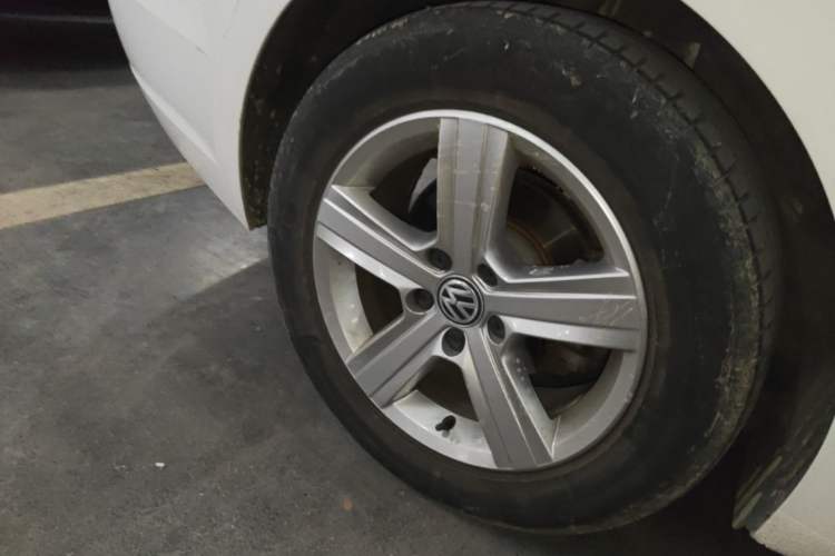 Used Volkswagen Lamando 2018 230TSI DSG Fashion Edition Right Rear Wheel Hub