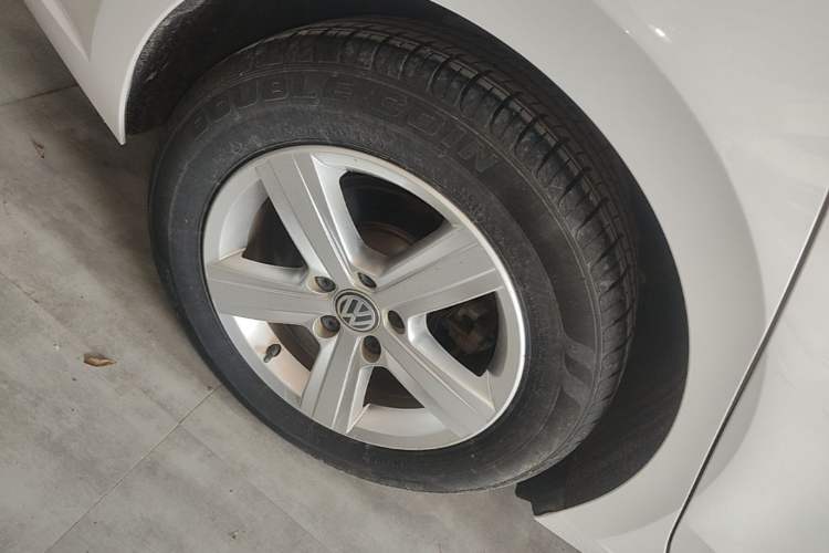 Used Volkswagen Lamando 2018 230TSI DSG Fashion Edition Right Rear Wheel Hub