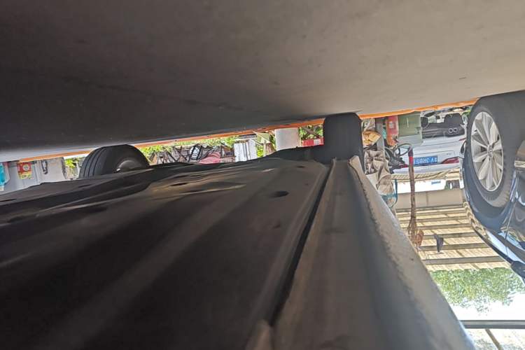 Used Volkswagen Lamando 2018 230TSI DSG Fashion Edition Right Side Sill