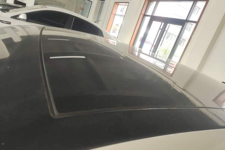 Used Volkswagen Lamando 2018 230TSI DSG Fashion Edition Roof