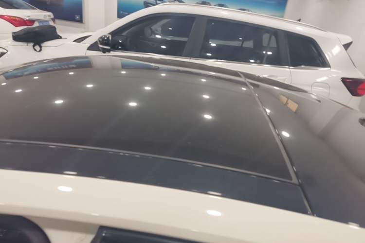Used Volkswagen Lamando 2018 280TSI DSG Comfort Edition Roof