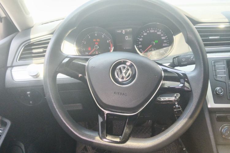 Used Volkswagen Lamando 2018 230TSI DSG Fashion Edition Steering Wheel