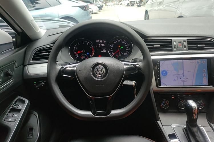 Used Volkswagen Lamando 2018 230TSI DSG Fashion Edition Steering Wheel