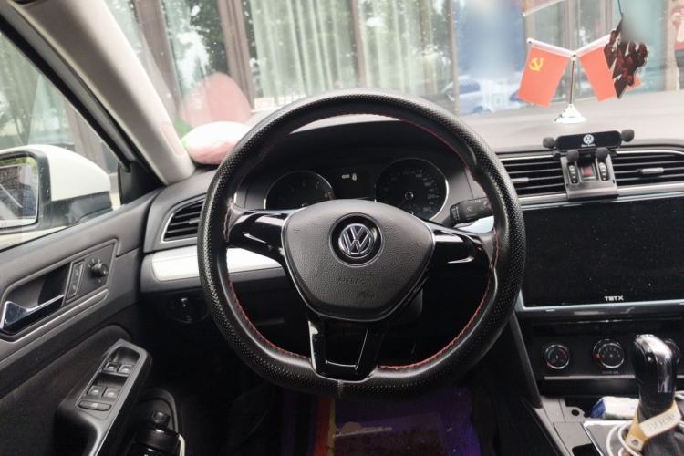 Used Volkswagen Lamando 2018 230TSI DSG Fashion Edition Steering Wheel