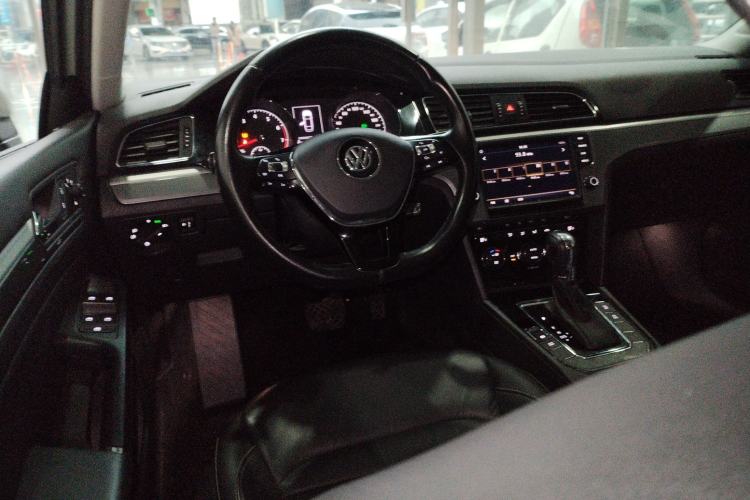 Used Volkswagen Lamando 2018 280TSI DSG Comfort Edition Steering Wheel