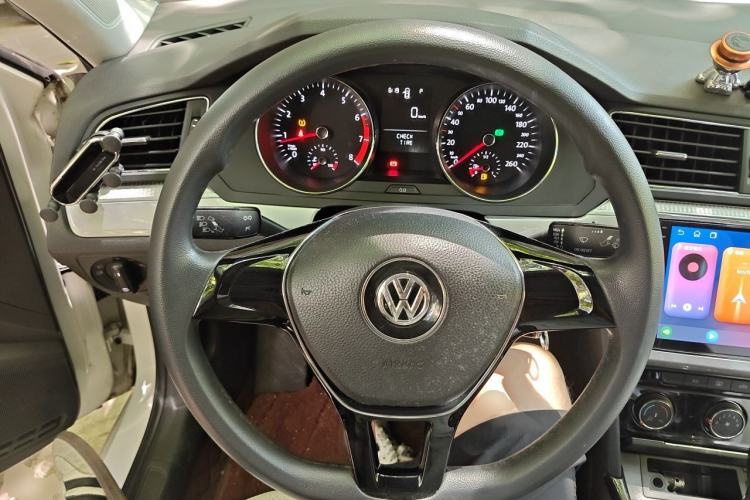 Used Volkswagen Lamando 2018 230TSI DSG Fashion Edition Steering Wheel