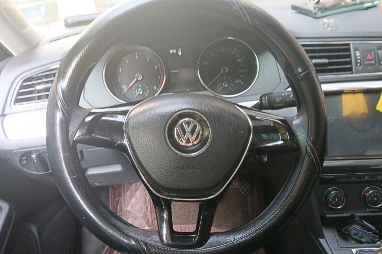Used Volkswagen Lamando 2018 230TSI DSG Fashion Edition Steering Wheel
