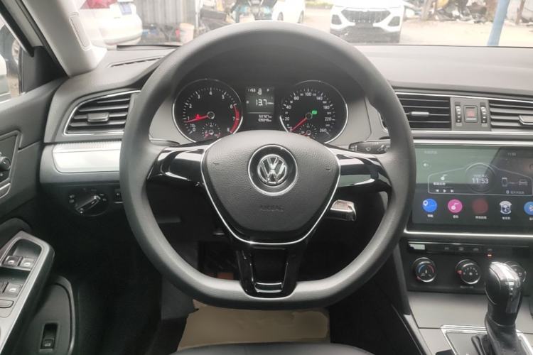 Used Volkswagen Lamando 2018 230TSI DSG Fashion Edition Steering Wheel